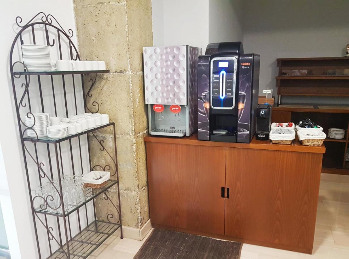 Cesaraugusta Otel Zaragoza Dış mekan fotoğraf