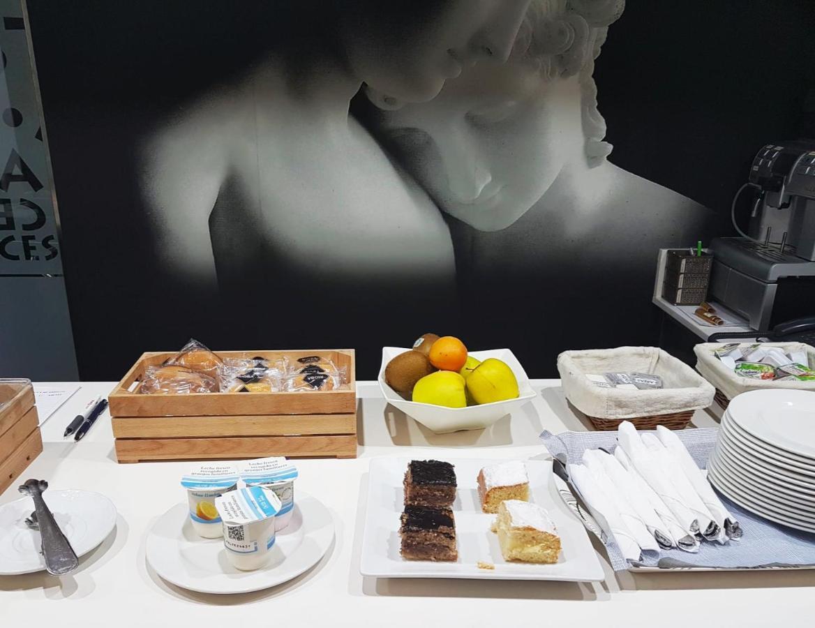Cesaraugusta Otel Zaragoza Dış mekan fotoğraf