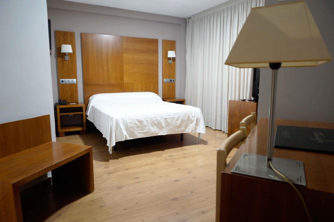 Cesaraugusta Otel Zaragoza Dış mekan fotoğraf