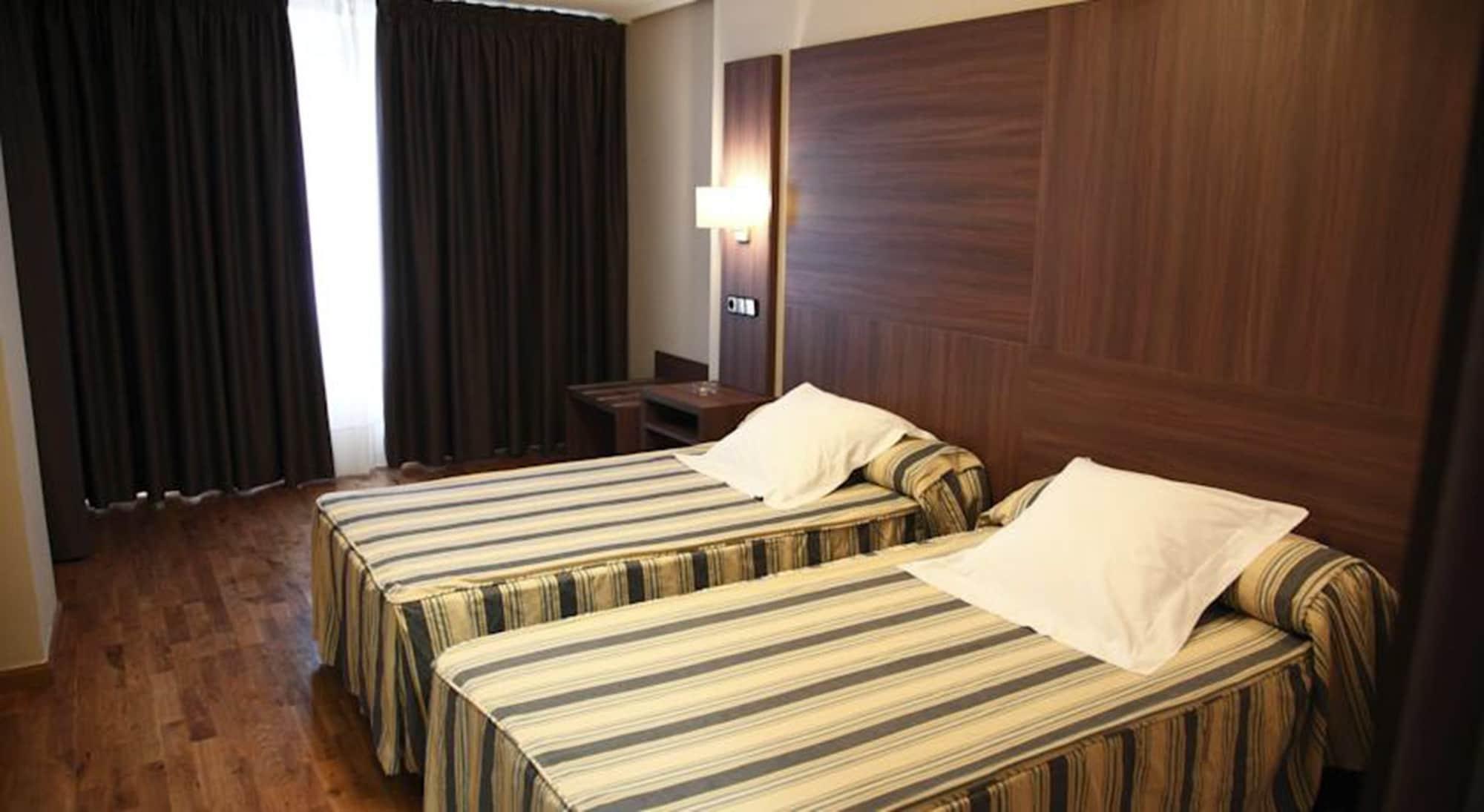 Cesaraugusta Otel Zaragoza Dış mekan fotoğraf