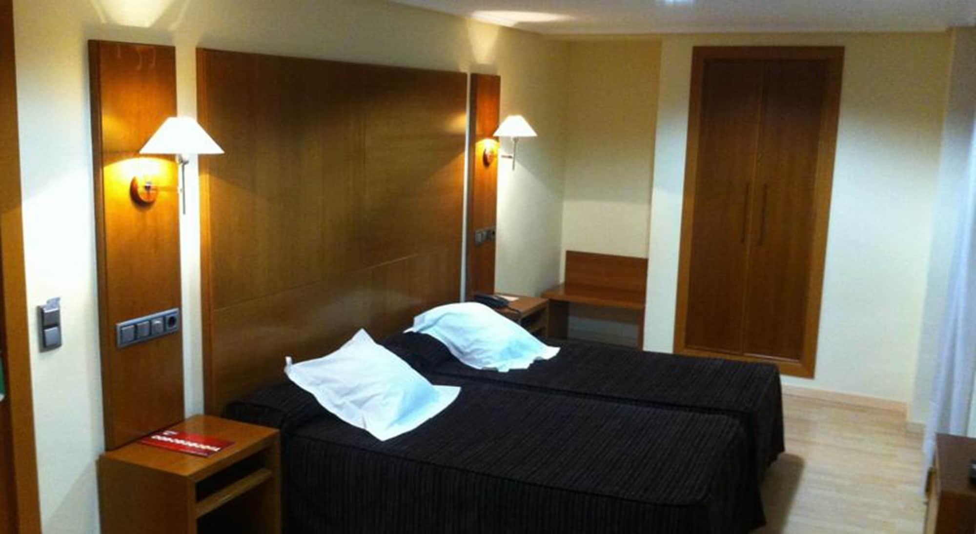 Cesaraugusta Otel Zaragoza Dış mekan fotoğraf