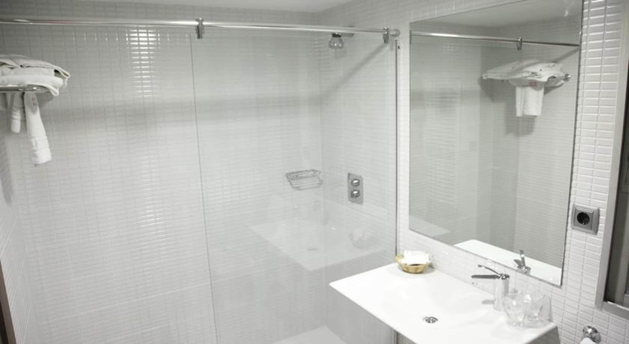 Cesaraugusta Otel Zaragoza Dış mekan fotoğraf