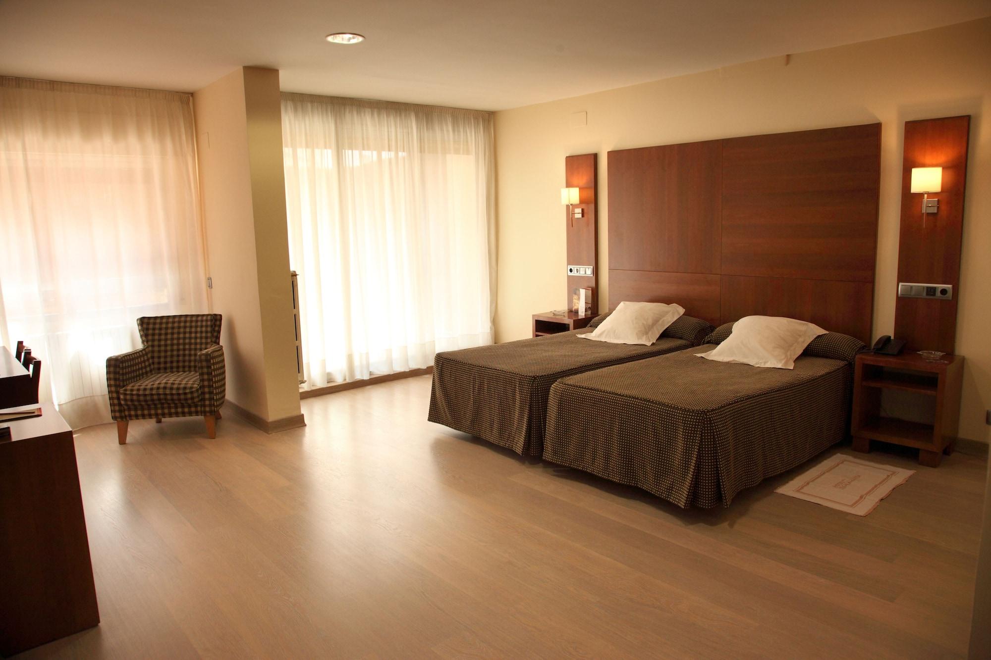 Cesaraugusta Otel Zaragoza Dış mekan fotoğraf