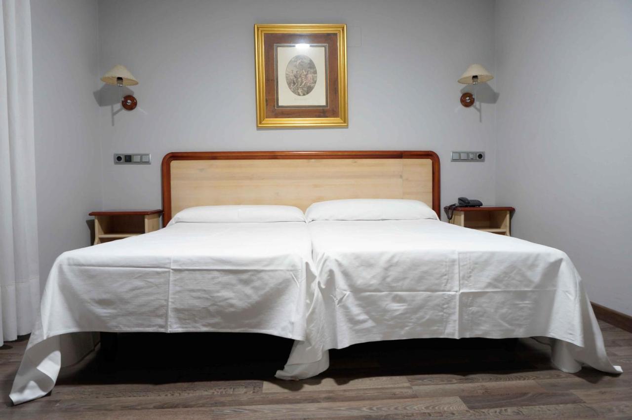 Cesaraugusta Otel Zaragoza Dış mekan fotoğraf