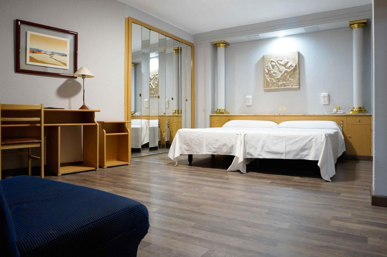 Cesaraugusta Otel Zaragoza Dış mekan fotoğraf