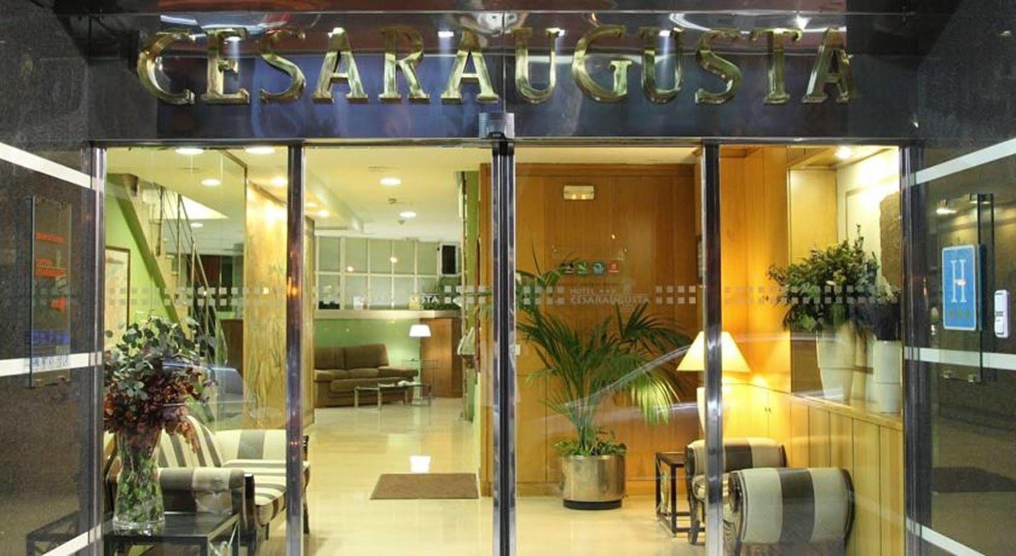Cesaraugusta Otel Zaragoza Dış mekan fotoğraf