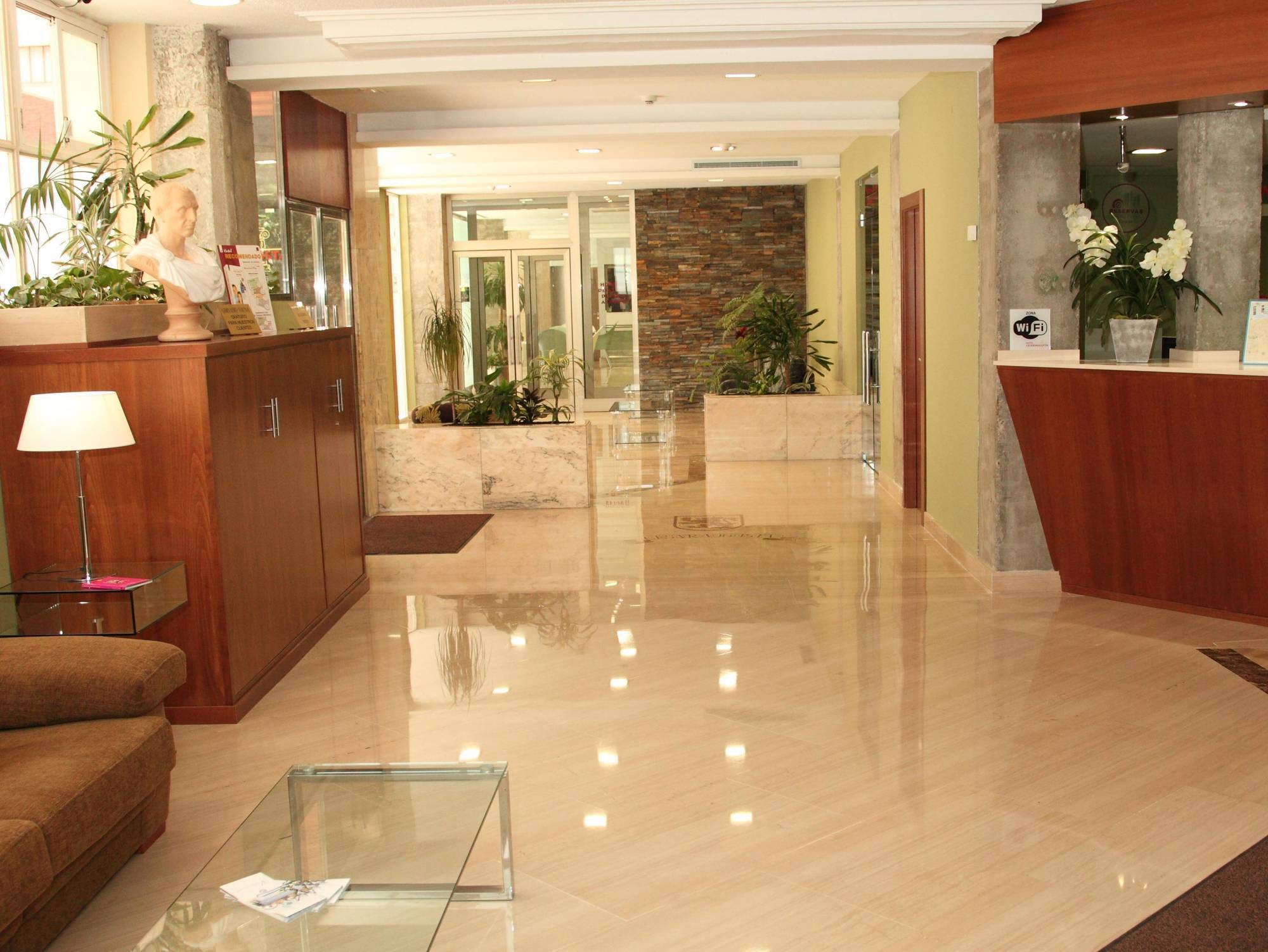 Cesaraugusta Otel Zaragoza Dış mekan fotoğraf